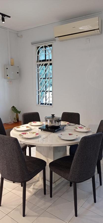 Low Season Promotion! 4B12B Max 19 Pax Party House Ipoh Exterior photo
